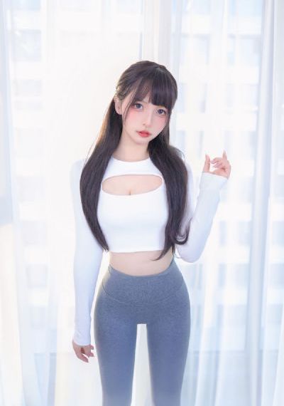 欧美风款吊带背心_超清电影免费在线
