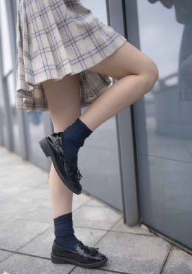 国产资源2022美女直播_HD天堂在线