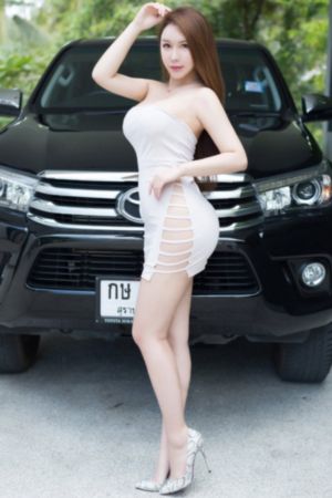 欧美极品金发尤物大战黑人_720手机在线观看