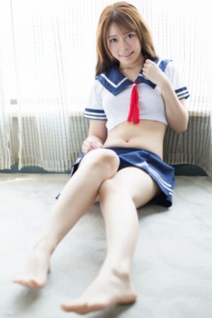美女胸又黄又_4K在线观看完整版