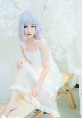 欧美自拍表情_HD高清完整版