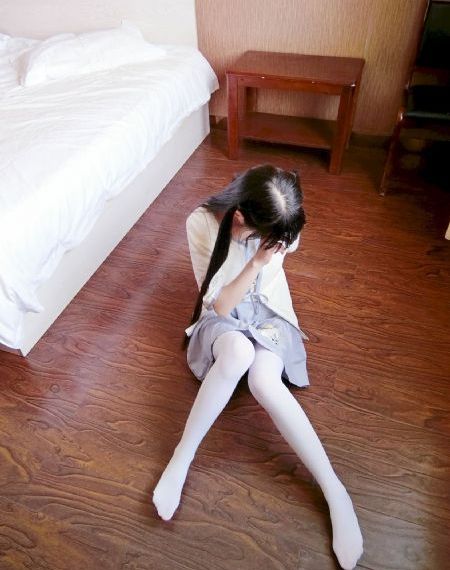 日韩艺人写真壁纸_高清日韩免费观看